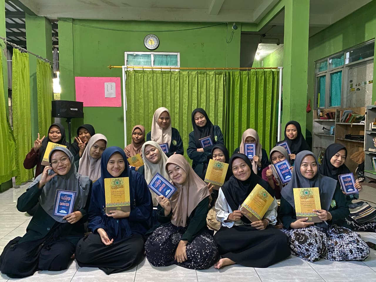 Foto Madrasah Diniyyah